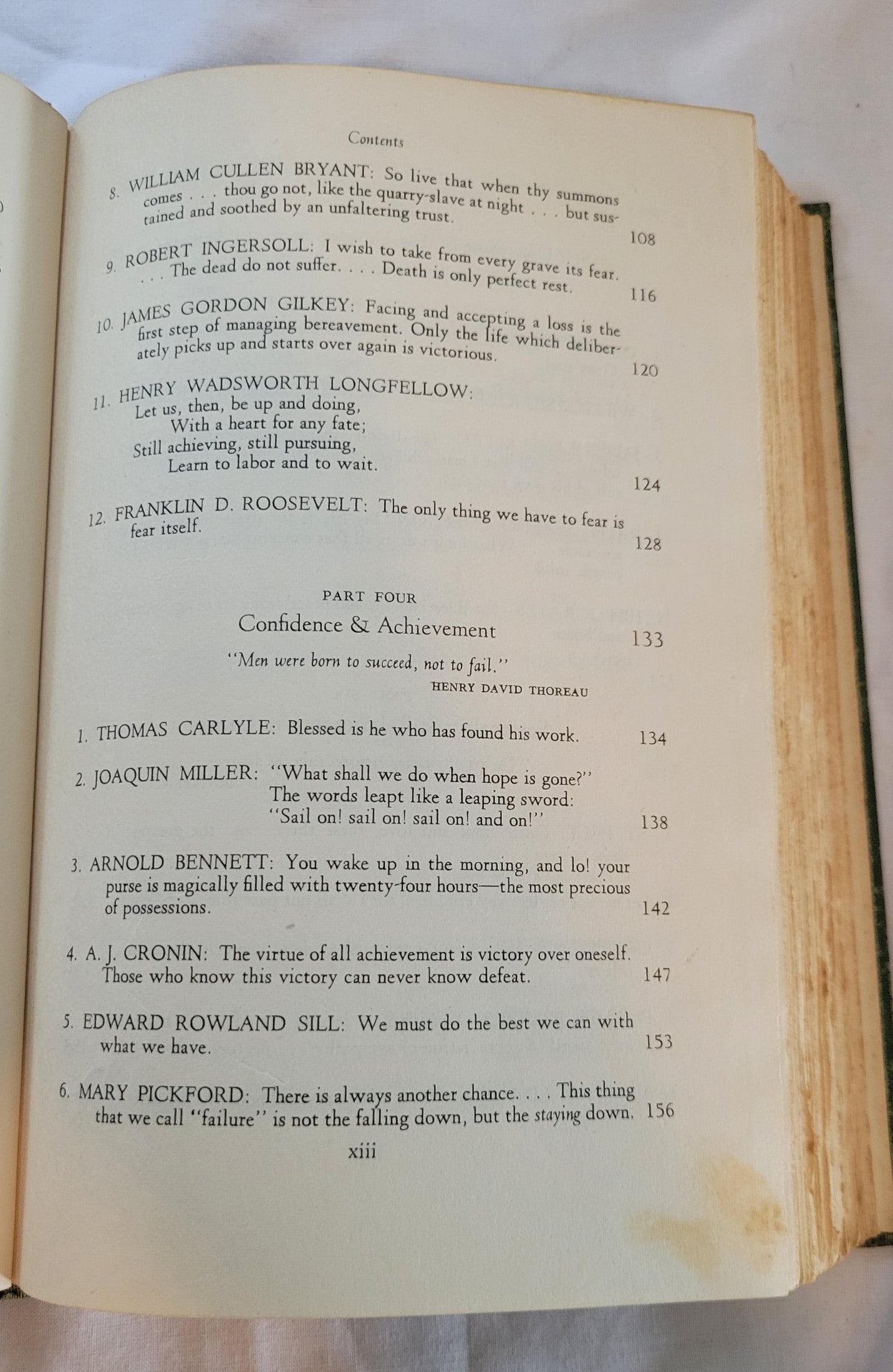 Vintage book for sale, “Light from Many Lamps” edited by Lillian Eichler Watson, 1951, a storehouse of inspired and inspiring reading, it is a collection of brief, stimulating biographies as well.  View of table of contents.