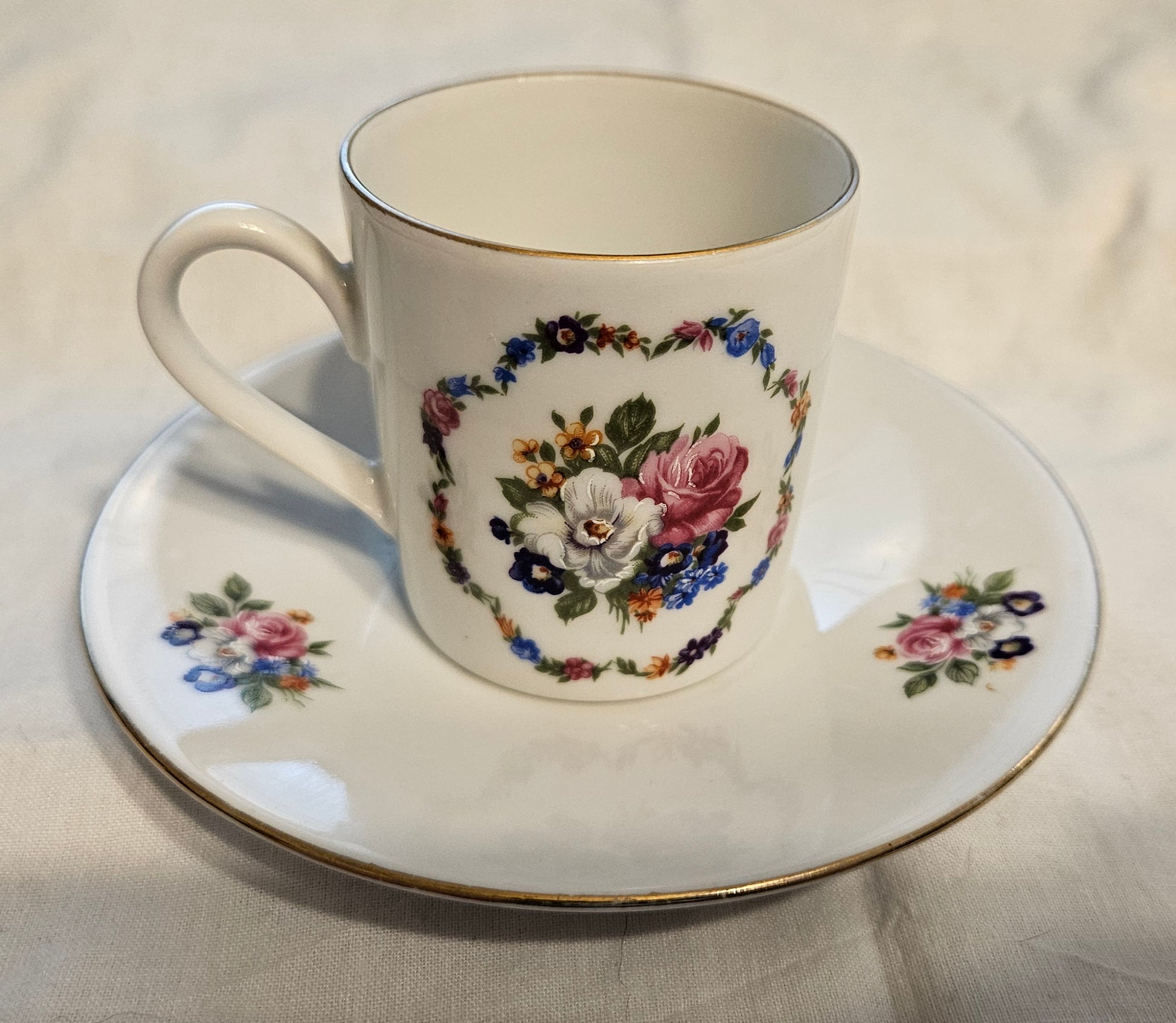 Seltmann Weiden German demitasse teacup and saucer front view