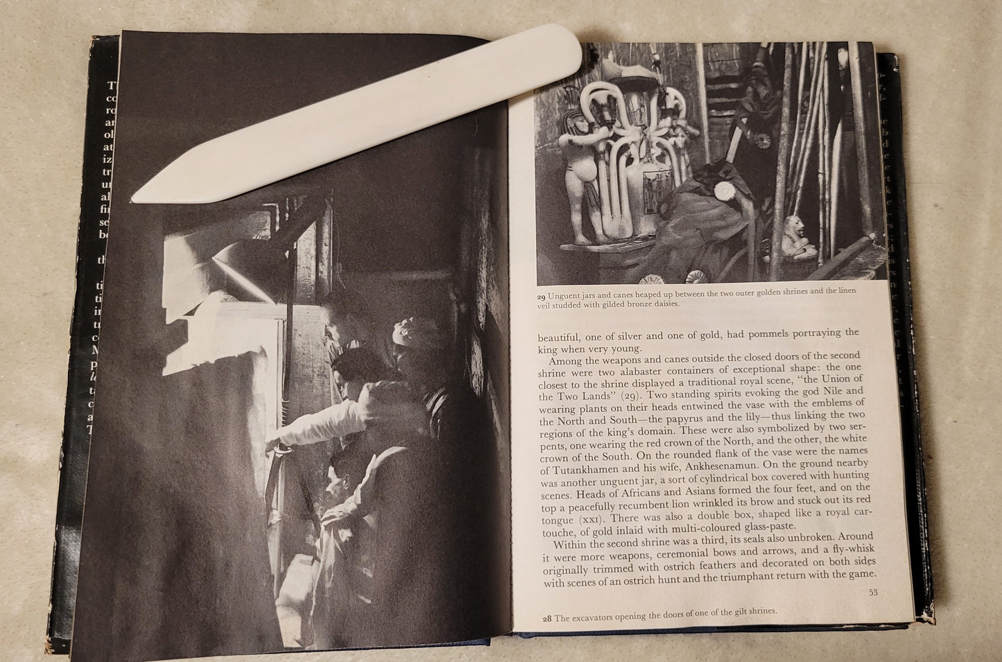 Used book for sale "Tutankhamen: Life and Death of a Pharaoh" by Christiane Deroches-Noblecourt, 1967 World Books edition. Page 53