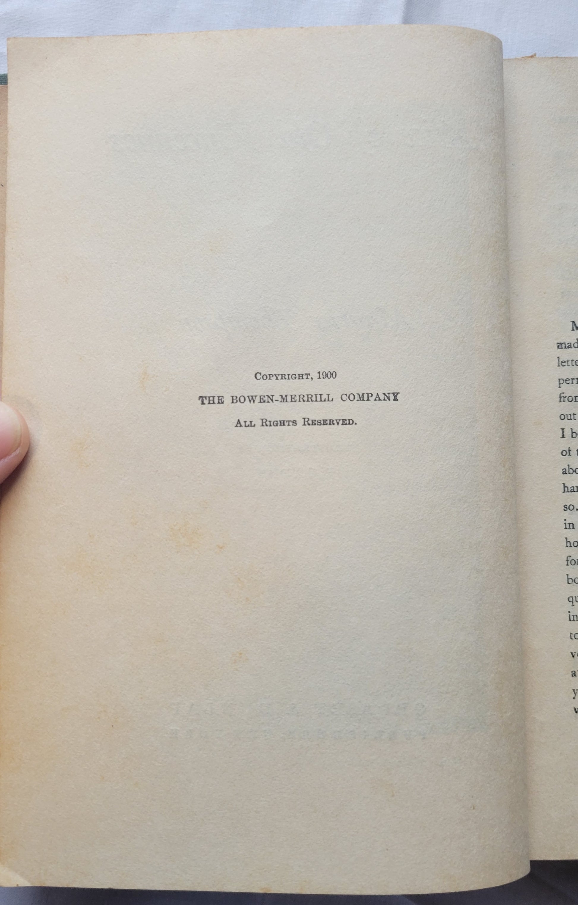 Antique book "Alice of Old Vincennes" by Maurice Thompson, published by The Bowen-Merrill Company in 1900. American Revolution story of Alice Roussillon. When the British retake Vincennes the rallying cry Viva la banniere d'Alice Roussillon is heard throughout the land. The true battle for liberty and love has begun." Size: 5.25" x 7.625" x 1.5" View of copyright info.
