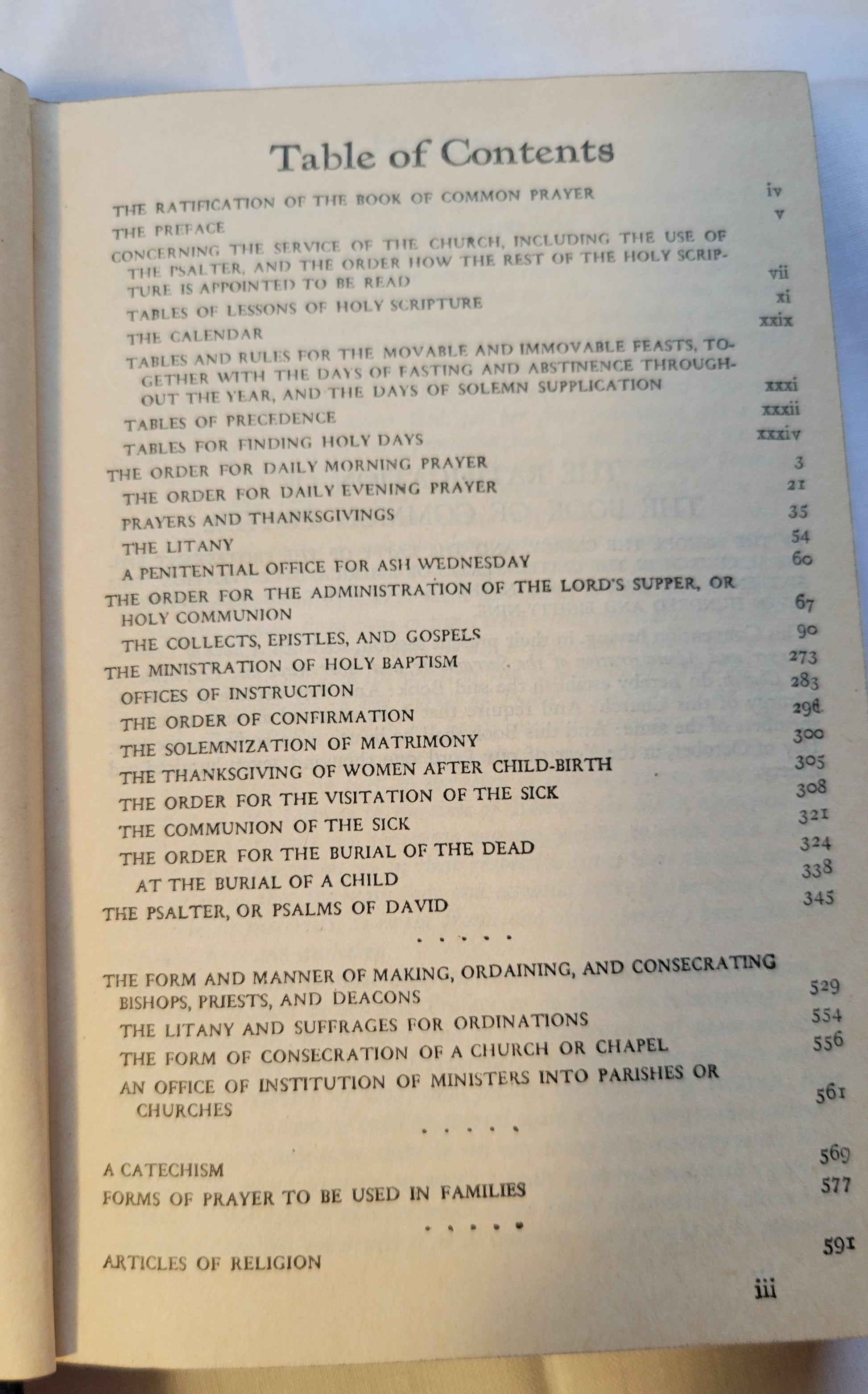  Antique book for sale "The Book of Common Prayer: And Administration of the Sacraments and Other Rites and Ceremonies of the Church: According to the Use of the Protestant Episcopal Church in the United States of America", published by Oxford University Press, 1929. Table of contents.